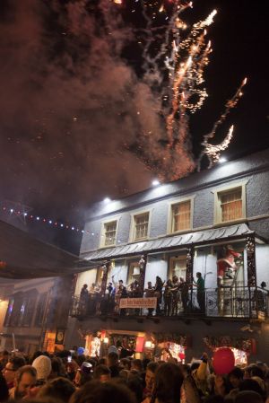 tudor square new years 6 sm.jpg